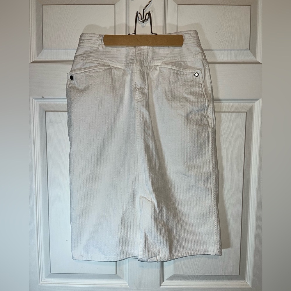VTG Lizsport White Midi Skirt